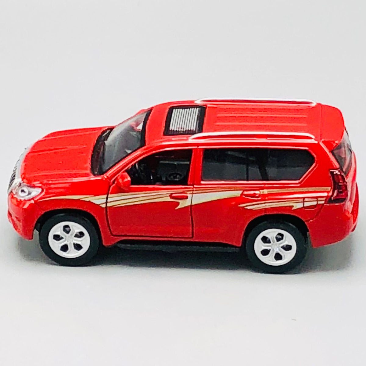 1:40 Diecast Land Cruiser Prado