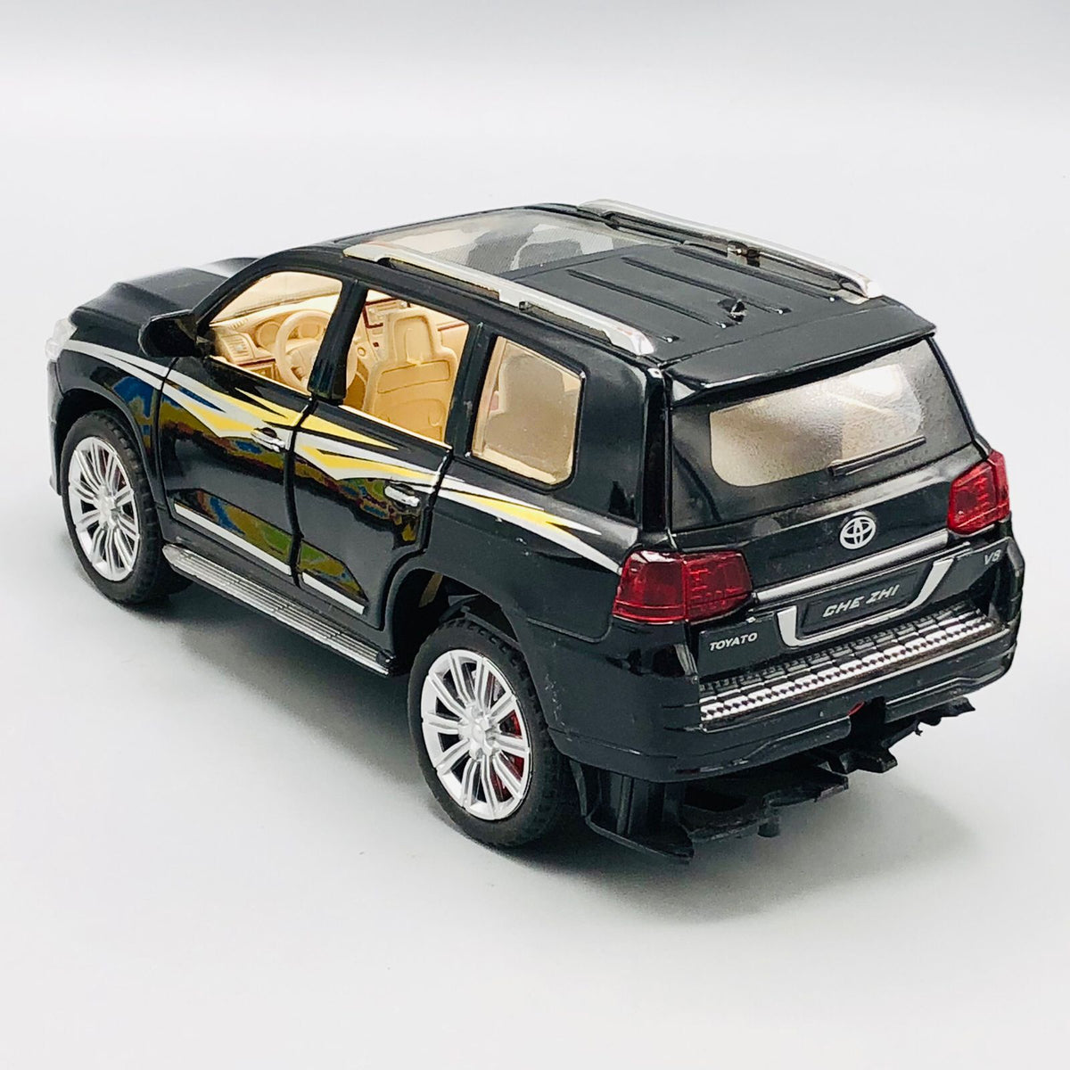 Diecast 1:24 Scale Land Cruiser V8 - Major Faultv