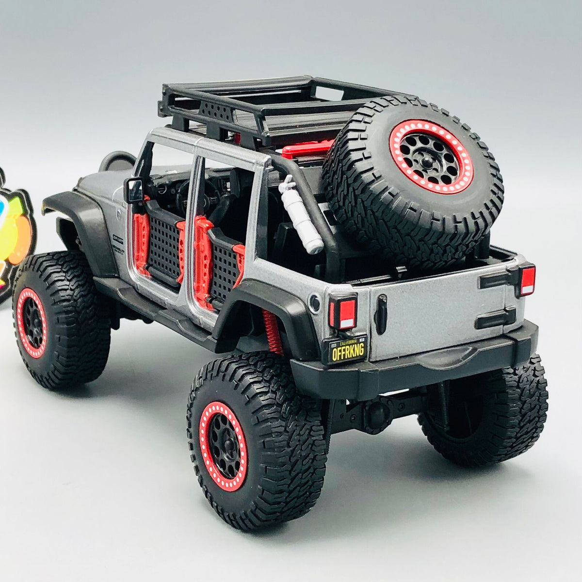 Maisto 1:24 Diecast 2015 Jeep Wrangler Unlimited