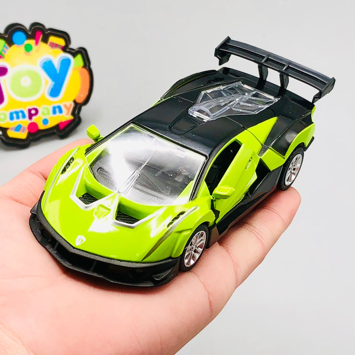 1:32 Diecast Metal Racing Car - Assortment