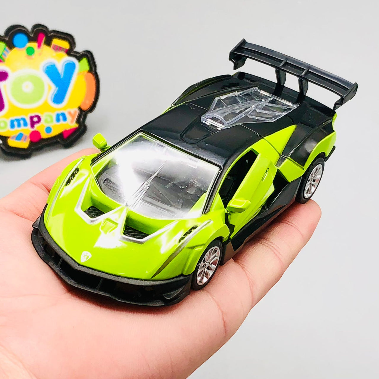 1:32 Diecast Metal Racing Car - Assortment
