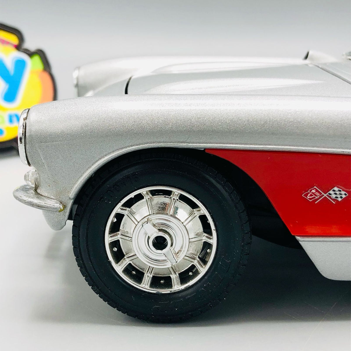 Bburago 1:18 Chevrolet Corvette 1957 - Without Box