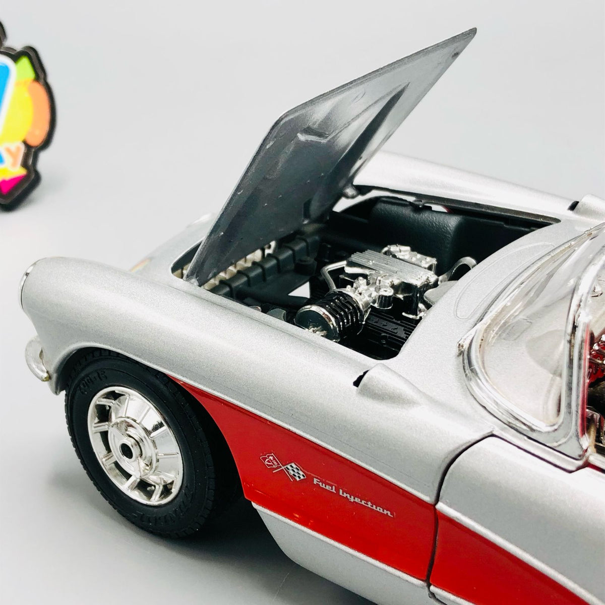 Bburago 1:18 Chevrolet Corvette 1957 - Without Box