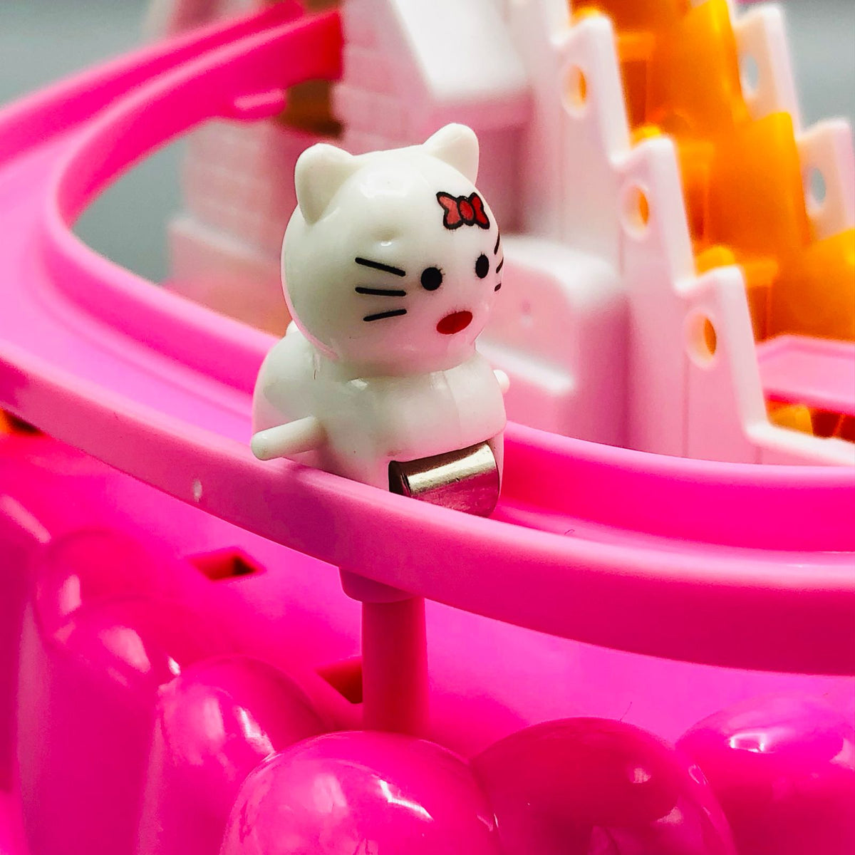 Hello Kitty Racing Slide Track Set