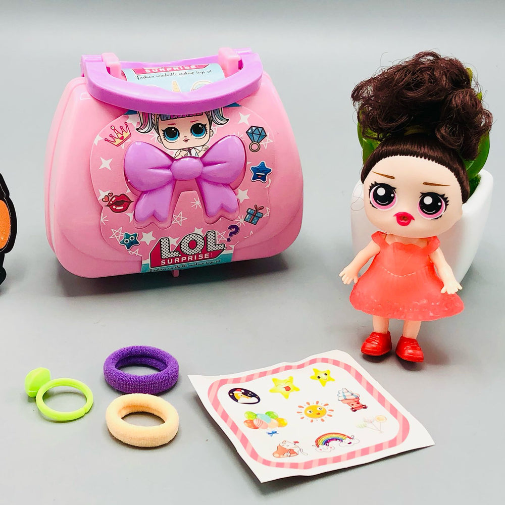 L.O.L Girls Surprise Fashion Purse Toy Set