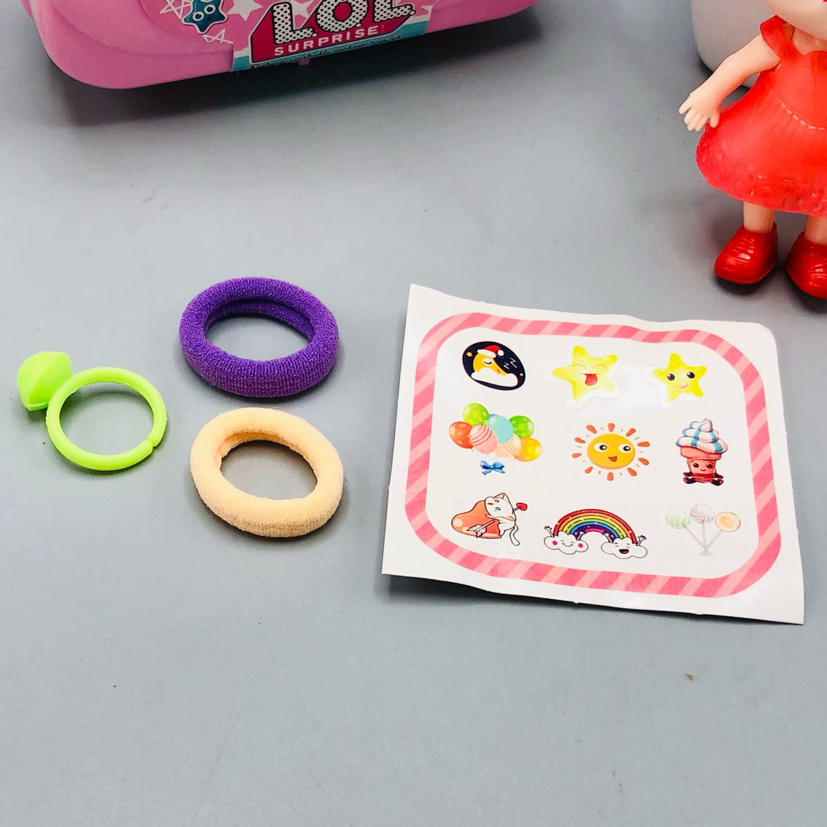 L.O.L Girls Surprise Fashion Purse Toy Set