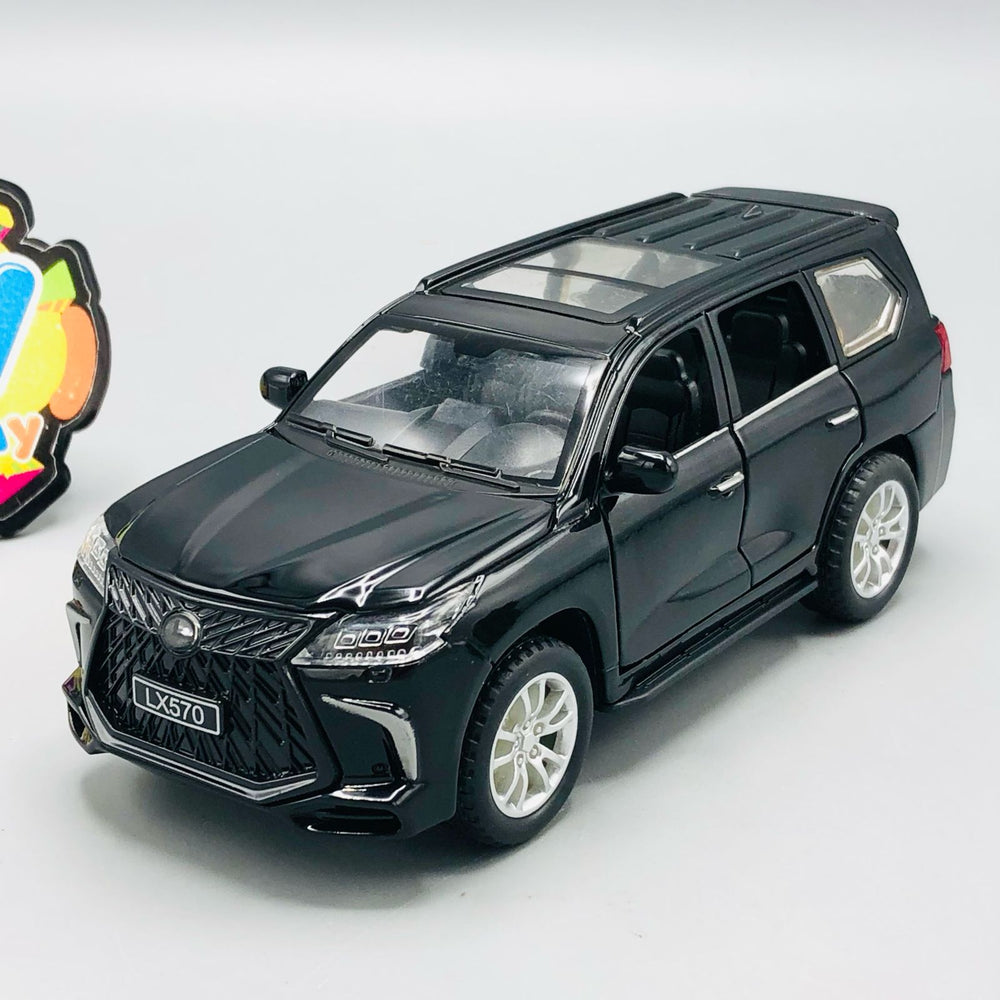 1:28 Diecast Lexus LX570 Model Car