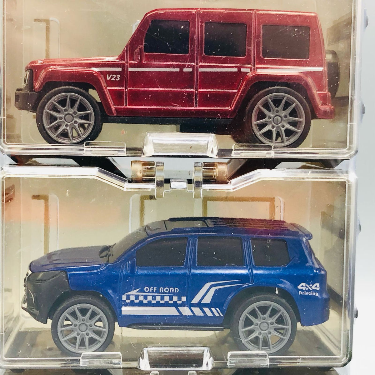 1:42 Diecast 4Pcs Pullback Racing Cars - Assortment