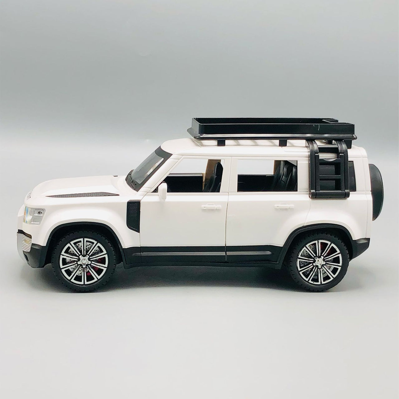 49MHz RC Land Rover Defender Off-Road Vehicle