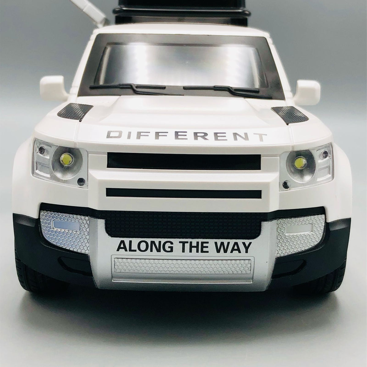 49MHz RC Land Rover Defender Off-Road Vehicle