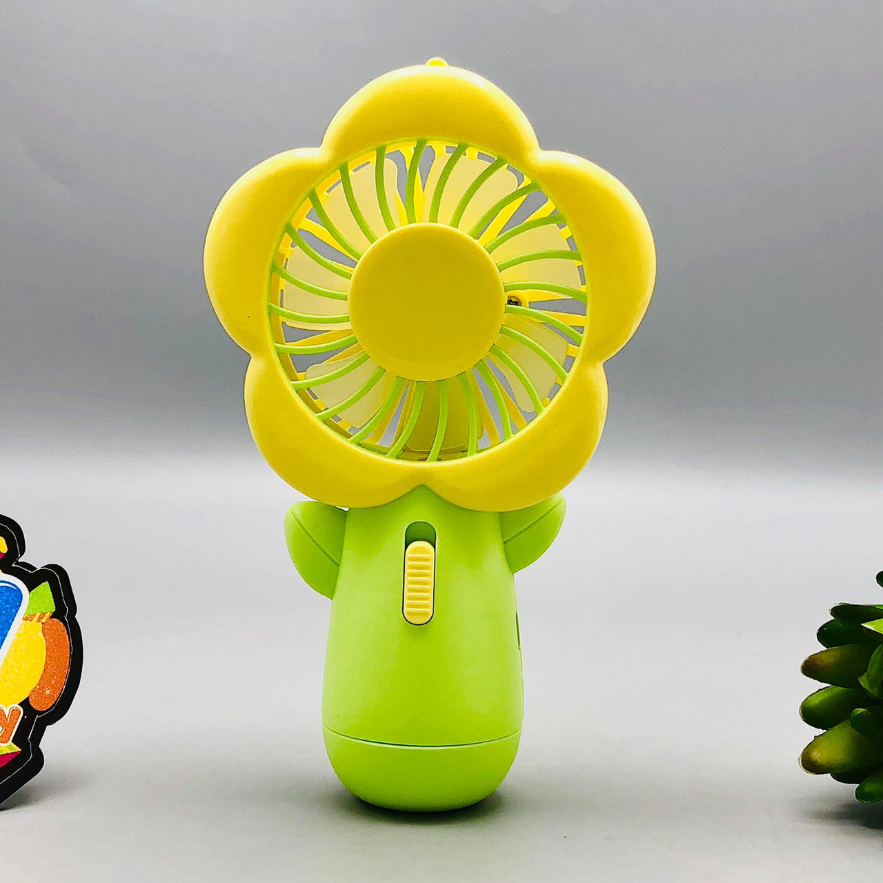 Rechargeable Flower Shaped Mini Fan With USB
