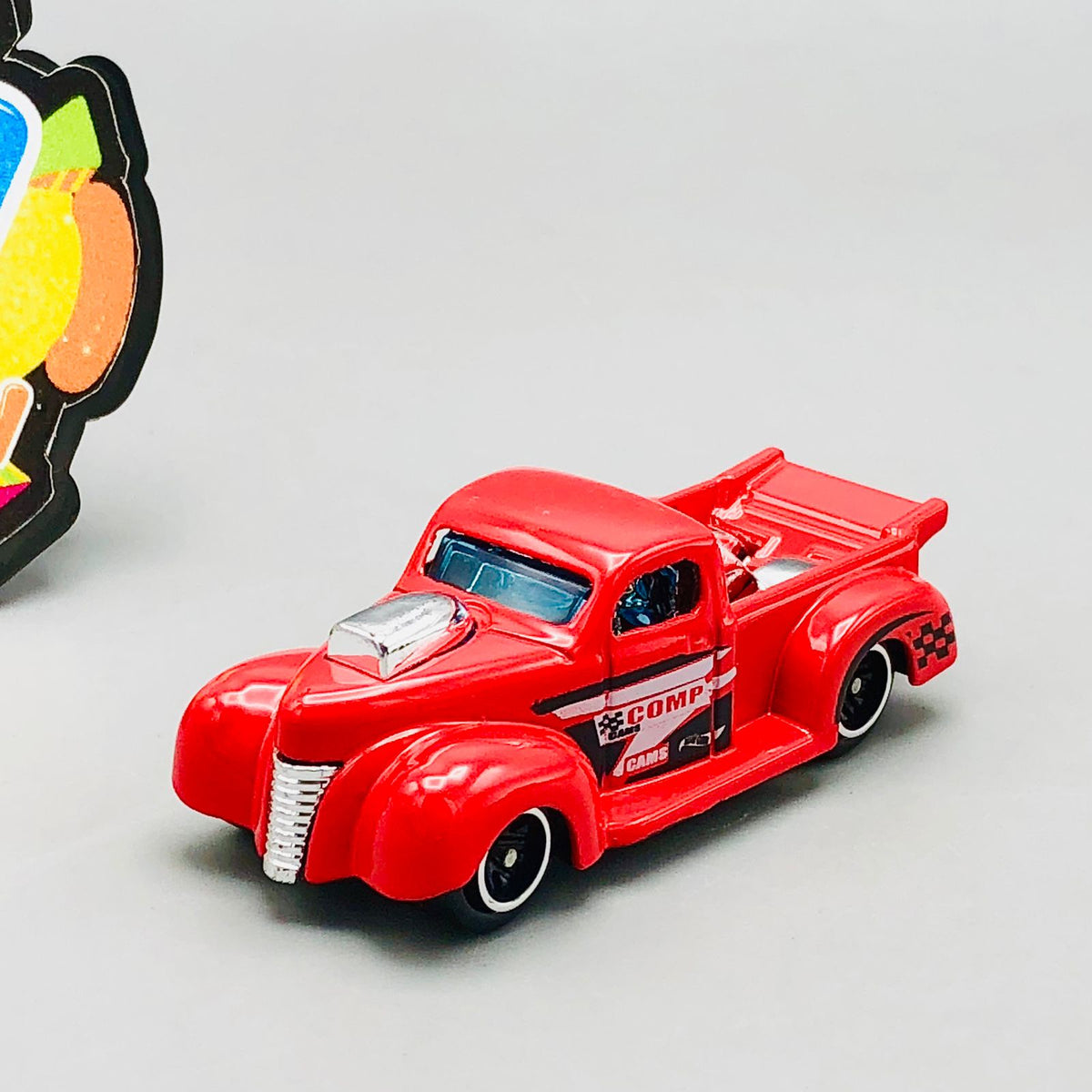 Hot Wheel Diecast Set of 14 Cars with Display Racks
