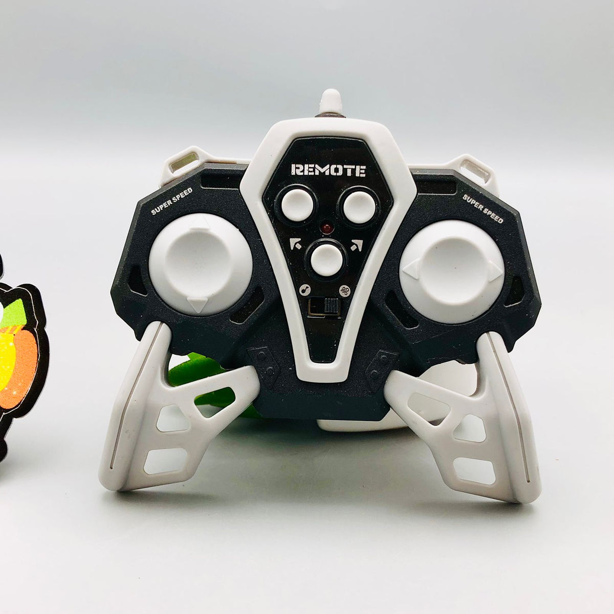 Remote & Gesture Control Stunt Spray Car