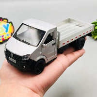 Mini Diecast GAZelle Cargo Trailer Model - 1Pc
