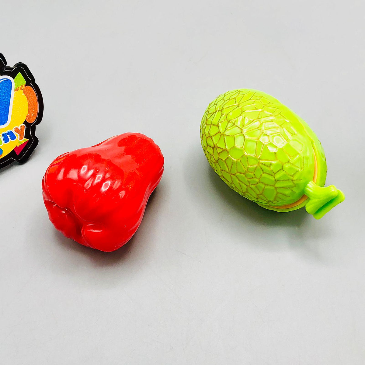 8Pcs Pretend Play Vegetable & Fruit Cutting Set Toy - Assortment