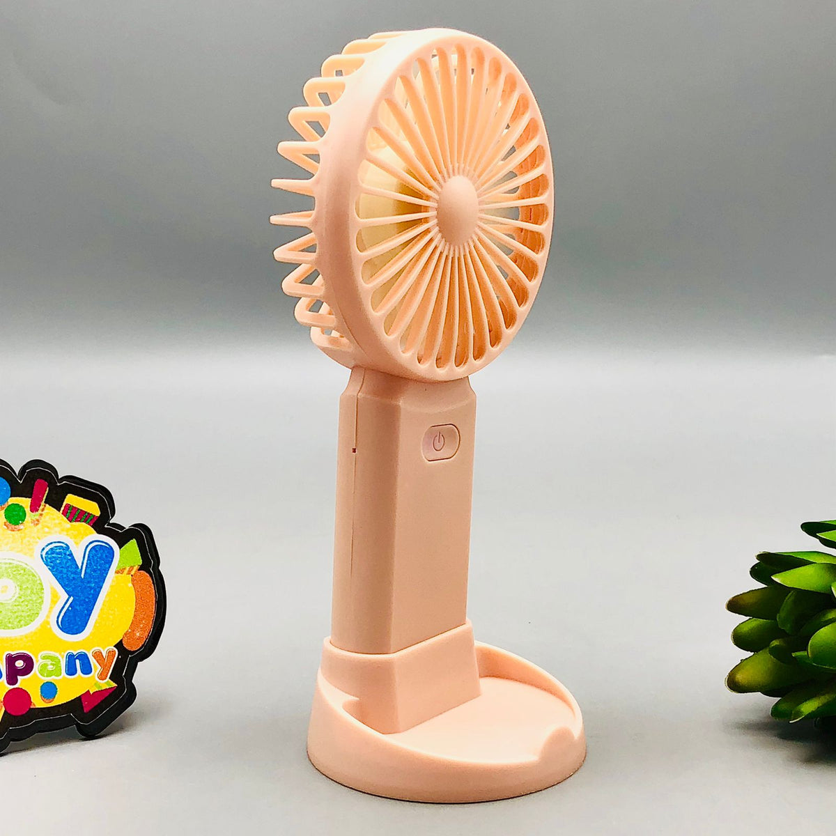 L8 Rechargeable Three Speed Wind Mini Fan