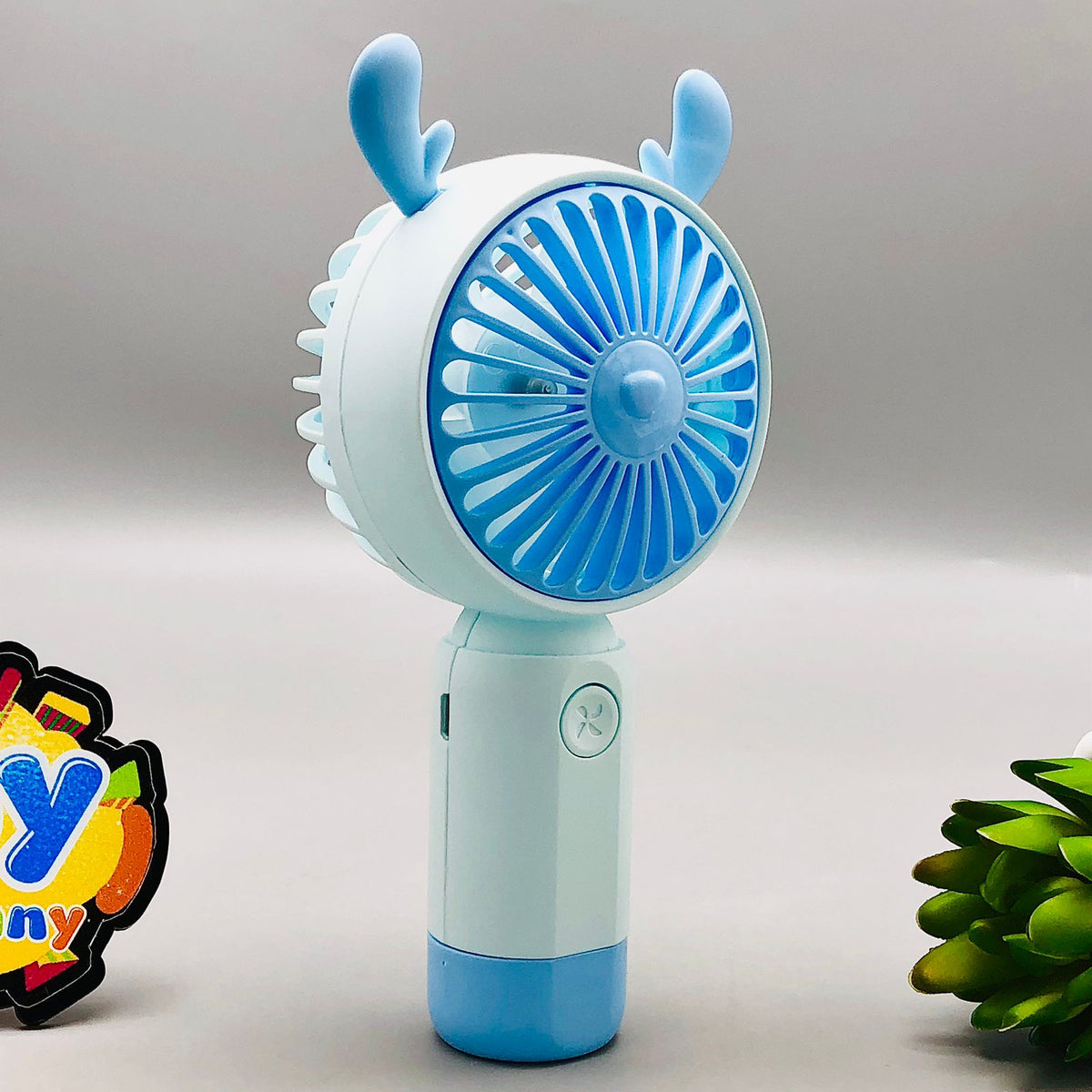 Rechargeable 2 Levels Speed Mini Fan