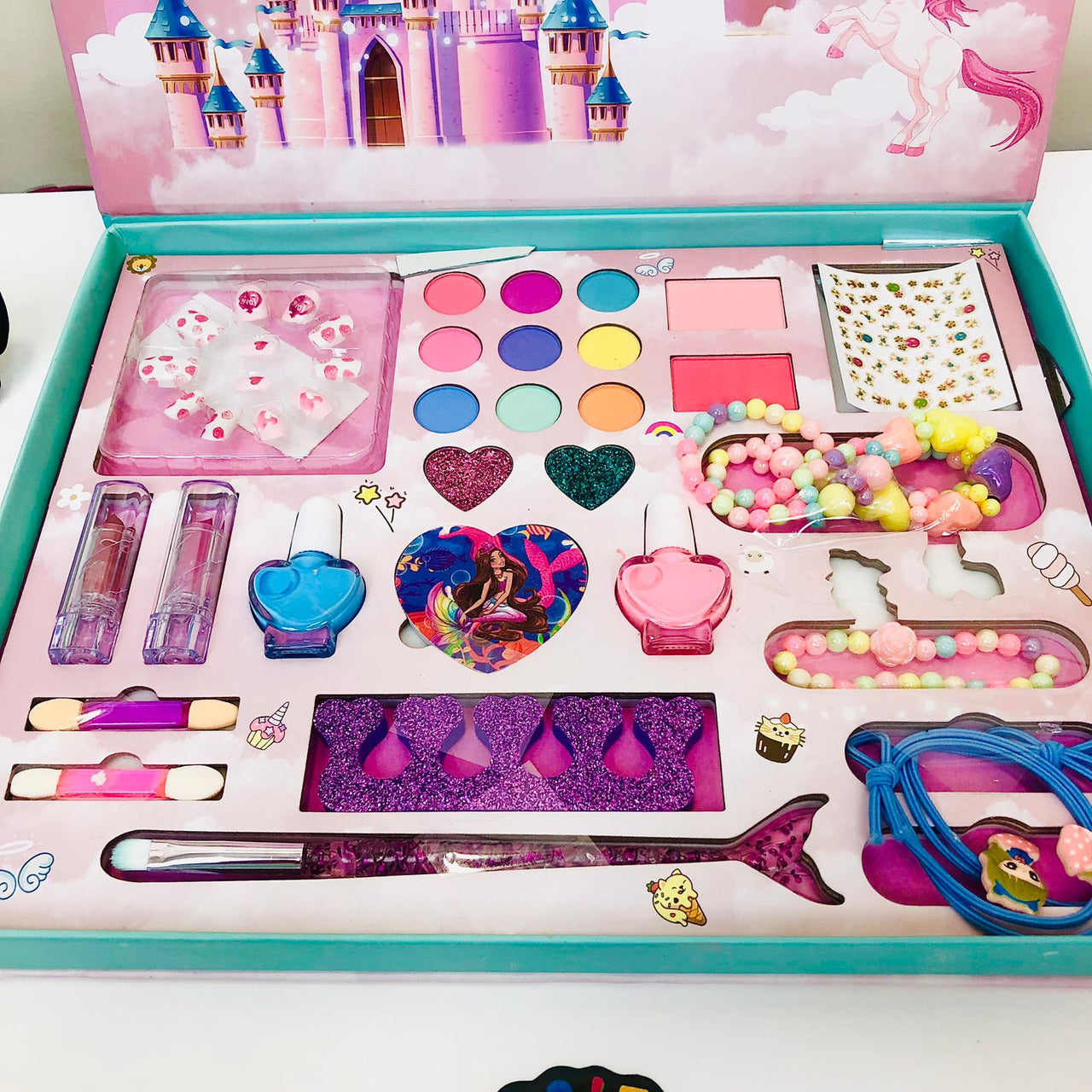 Fantasy Castle Makeup & Jewellery Set - Minor Fault