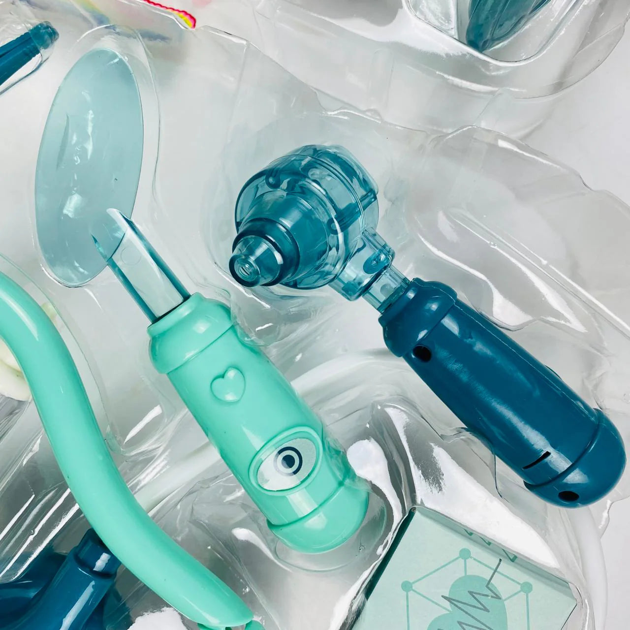 13Pcs Kids Pretend Play Doctor Kit With Acrylic Box - Green