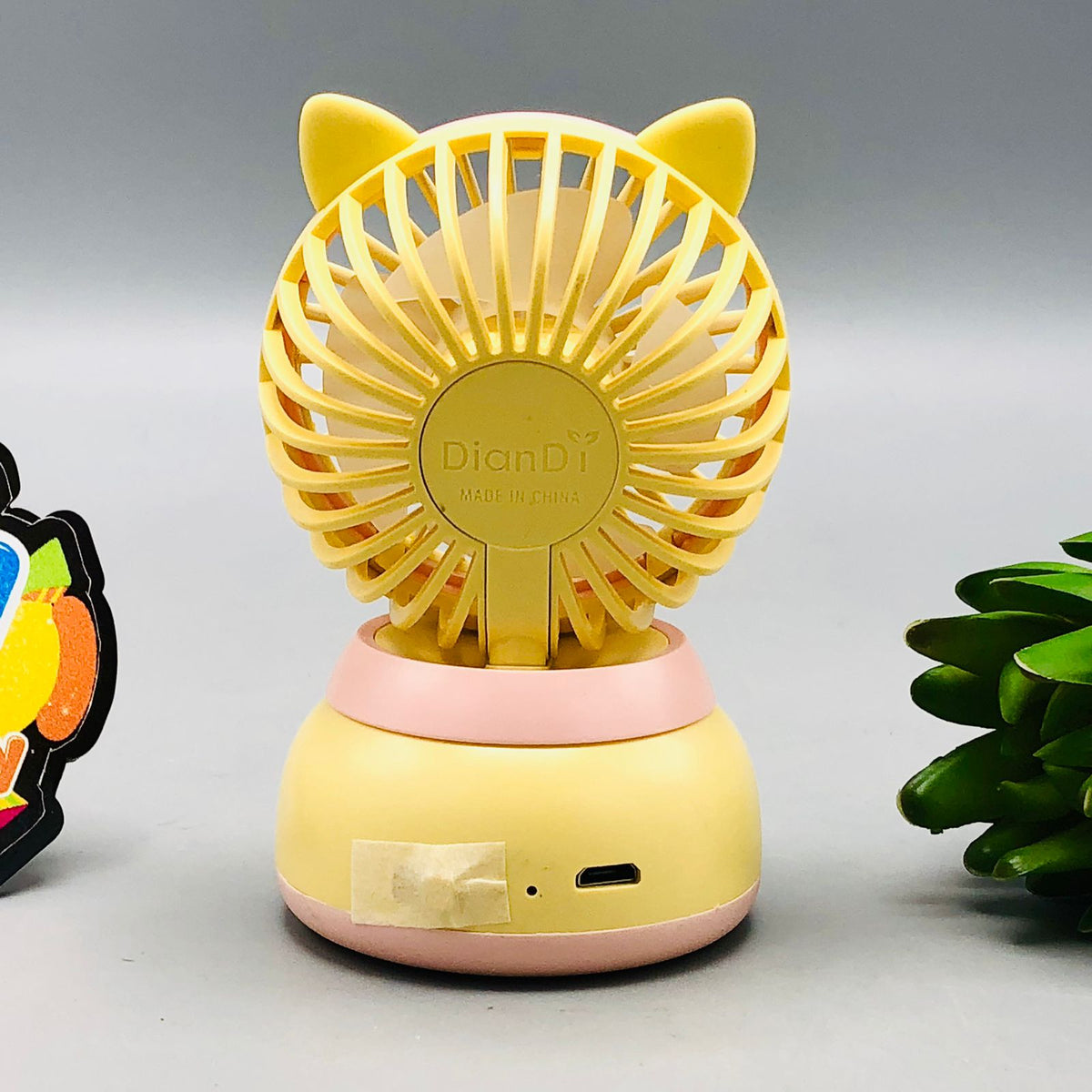 4* Inches Mini Angle Rechargeable Desktop Fan
