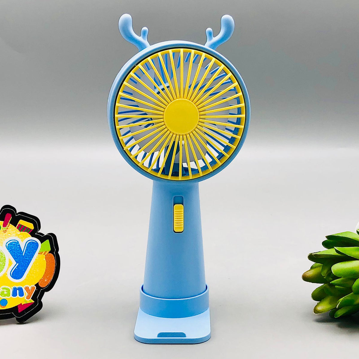 Rechargeable Changing Colorful Lights Mini Fan