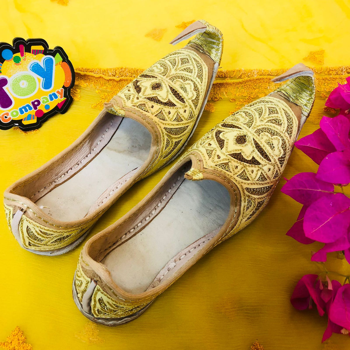 Hand-Made Traditional Khussa For Boys - Golden
