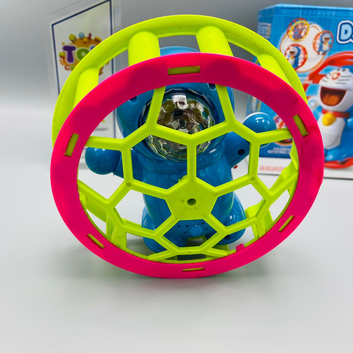 Clockwise Circling Doraemon