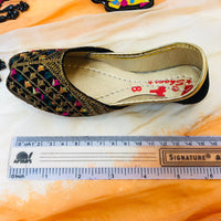 Thumbnail for Hand-Made Multani Khussa For Girls - Multi Black