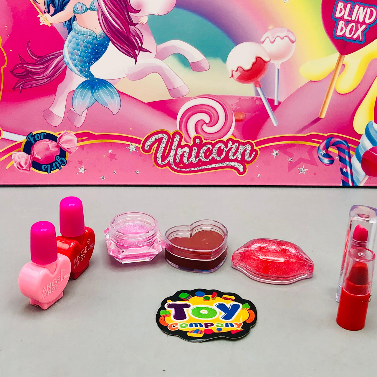 30Pcs Realistic Unicorn Makeup Set With Pouch
