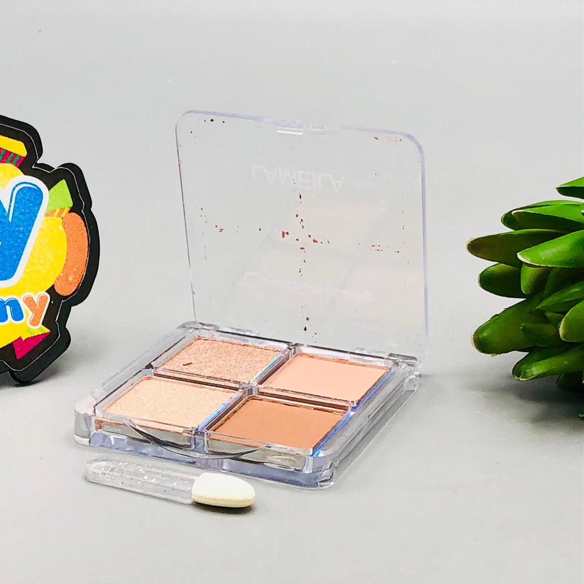 20Pcs Realistic Makeup Bag - Minor Fault