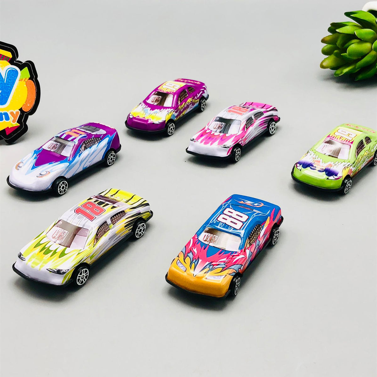Inertial Transport Truck With 6Pcs Diecast Cars