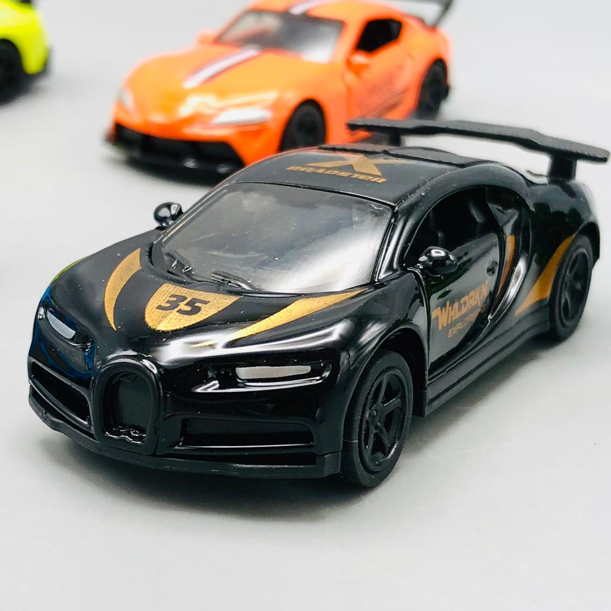 1:64 Mini Diecast Pullback Racing Cars