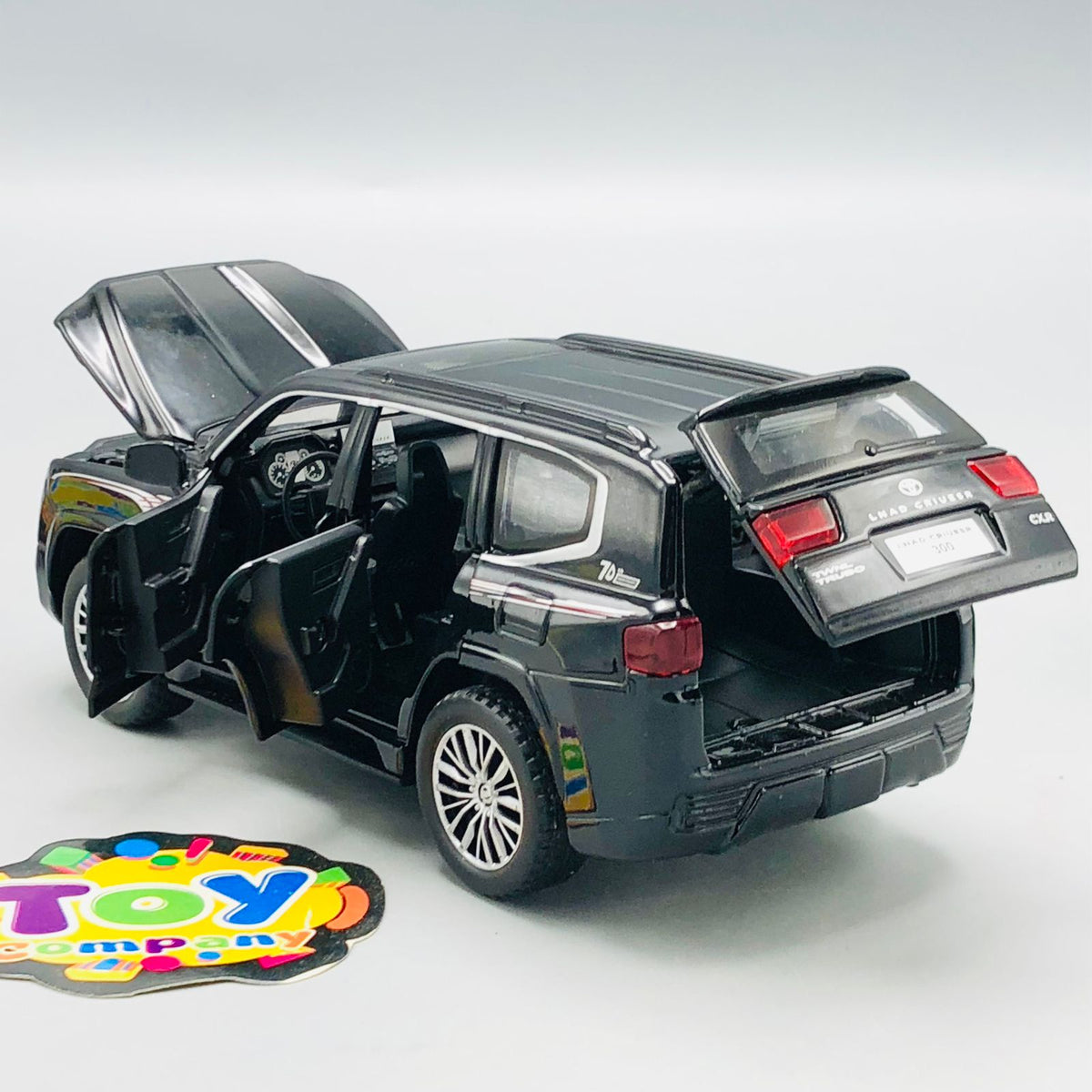 1:32 Diecast Land Cruiser LC300
