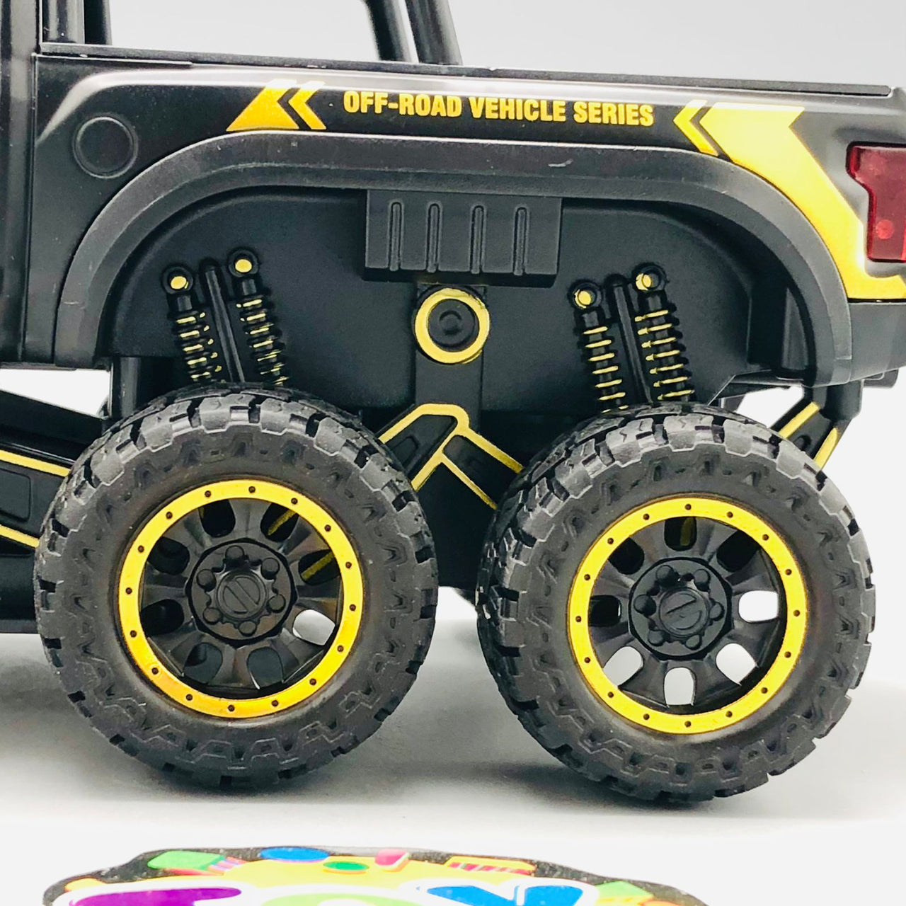 1:24 Diecast Ford Raptor Off-Road Pickup Truck