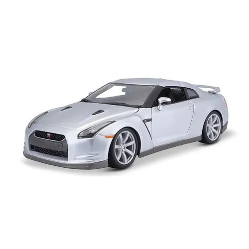 Bburago 1:18 Diecast 2009 Nissan GT-R R35