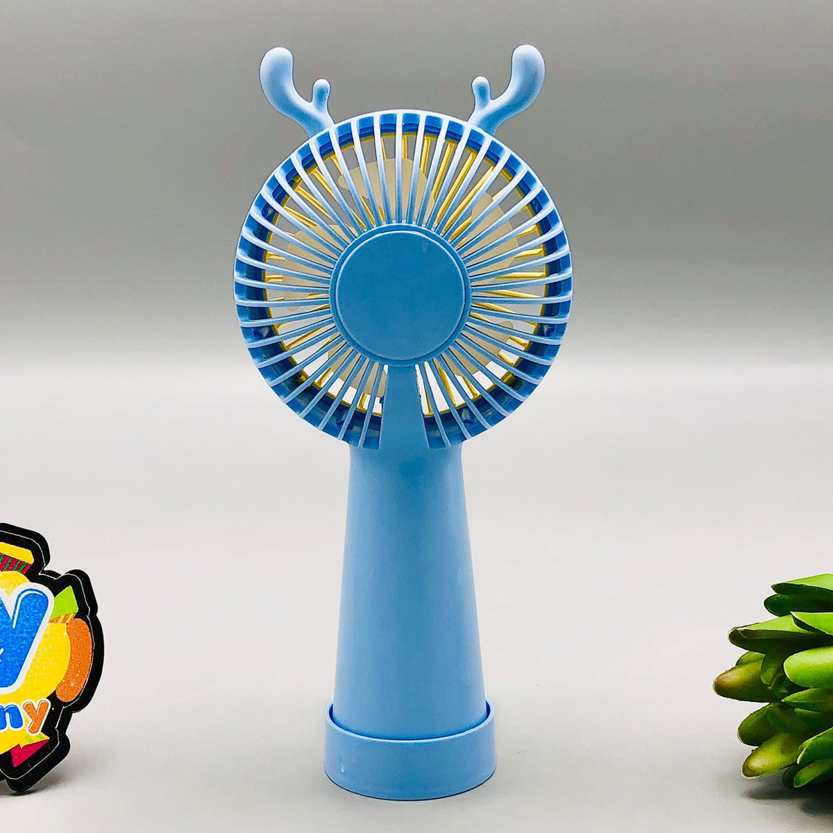 Rechargeable Changing Colorful Lights Mini Fan