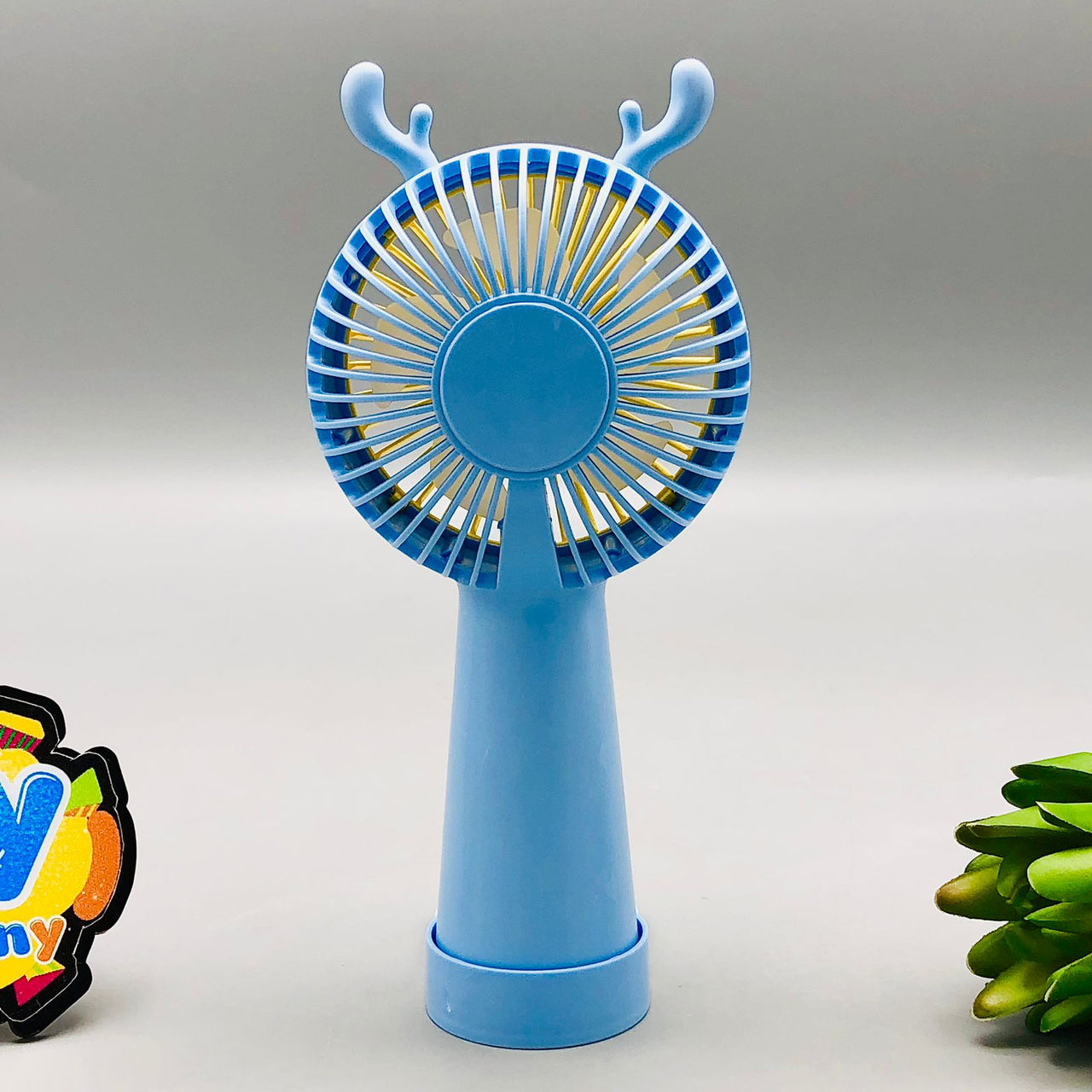 Rechargeable Changing Colorful Lights Mini Fan