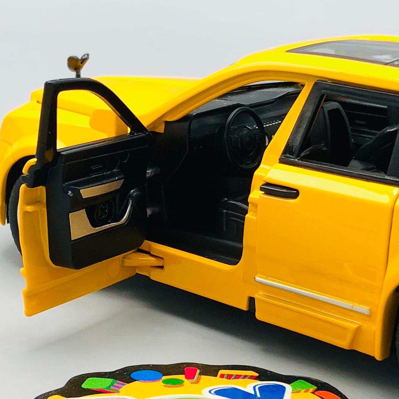 1:32 Diecast Cullinan SUV Model car