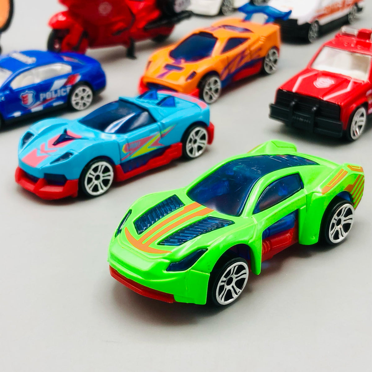 10Pcs Diecast Mini Inertial Cars Set