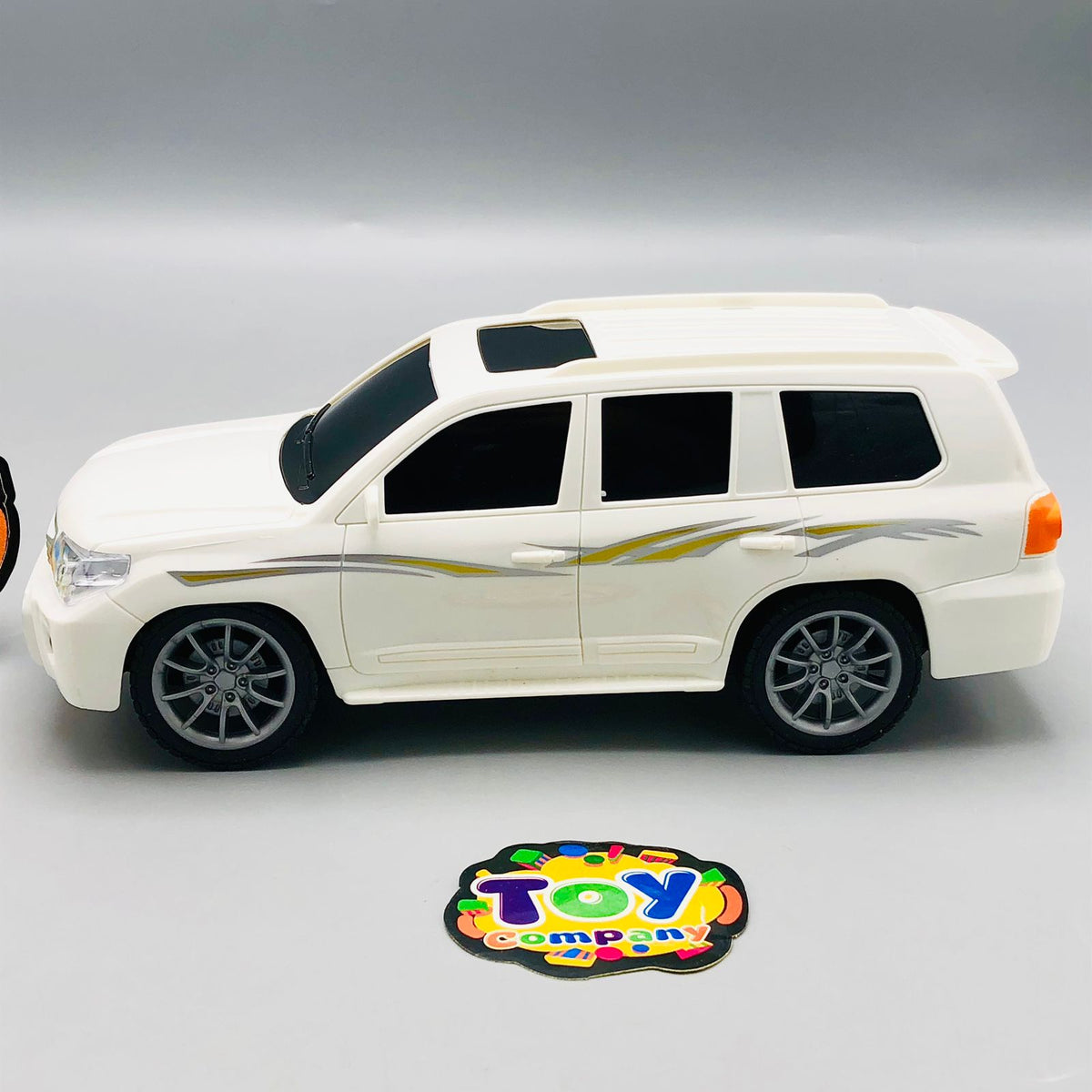 1:16 Remote Control Land Cruiser Racing Car