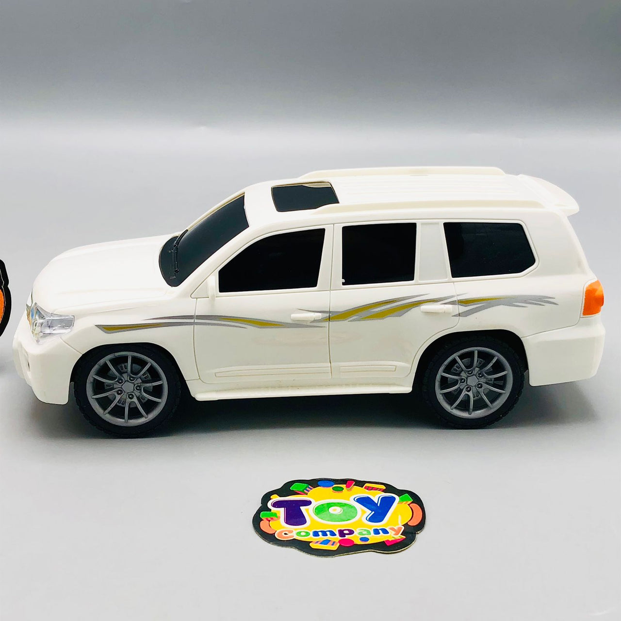 1:16 Remote Control Land Cruiser Racing Car