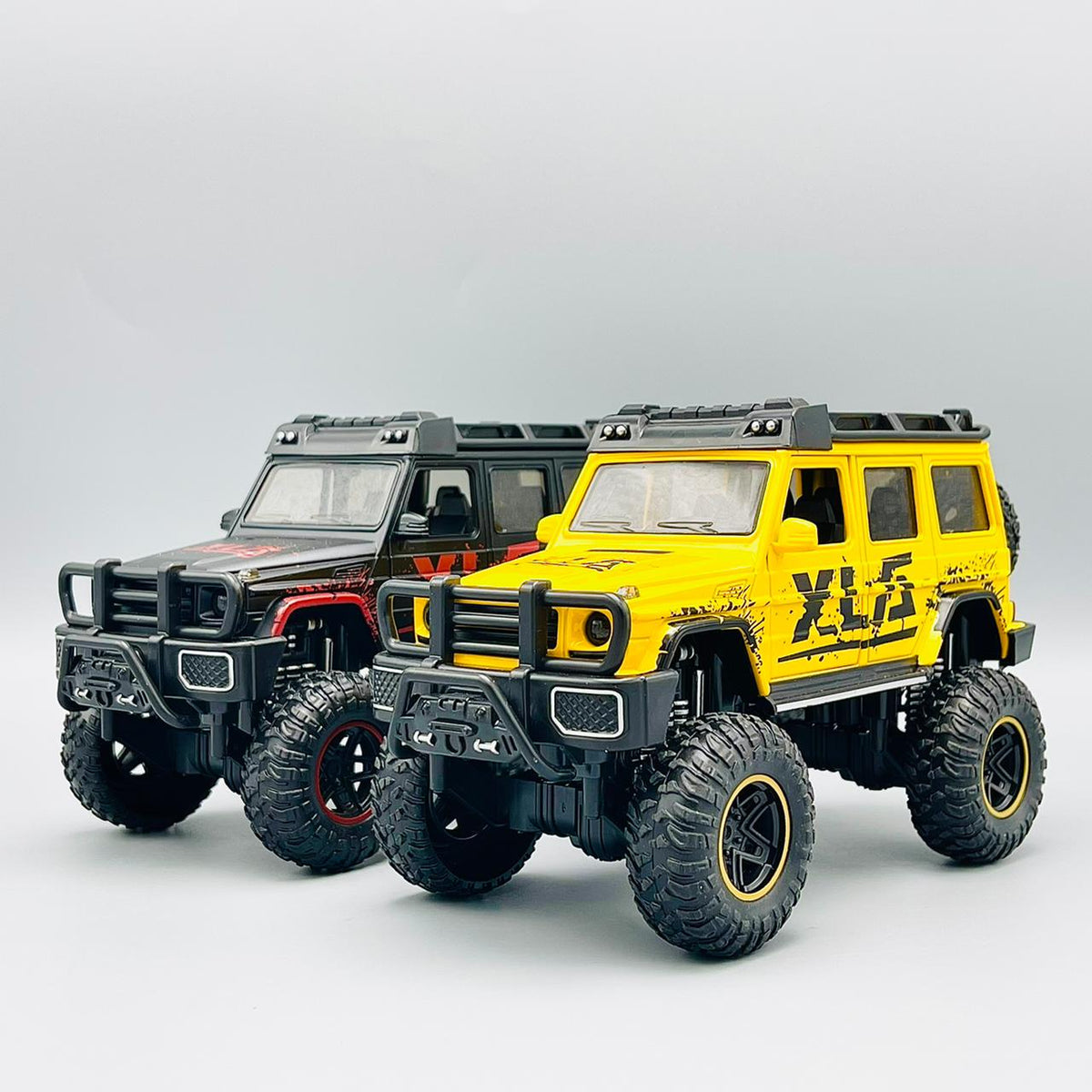 Diecast 1:24 Big Wheels Model Jeep