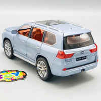 1:24 Diecast Lexus LX570 Model Car