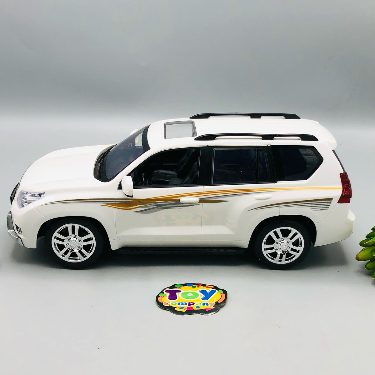 1:16 RC Land Cruiser Prado Official Licensed Model