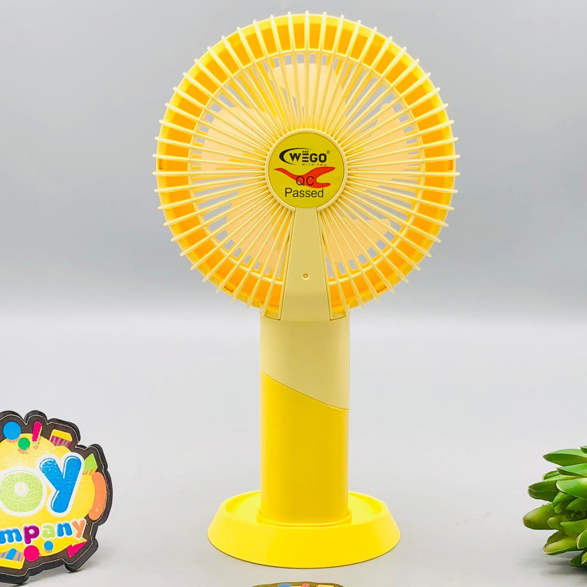 8.5* Inches Rechargeable Fruit Desktop Fan