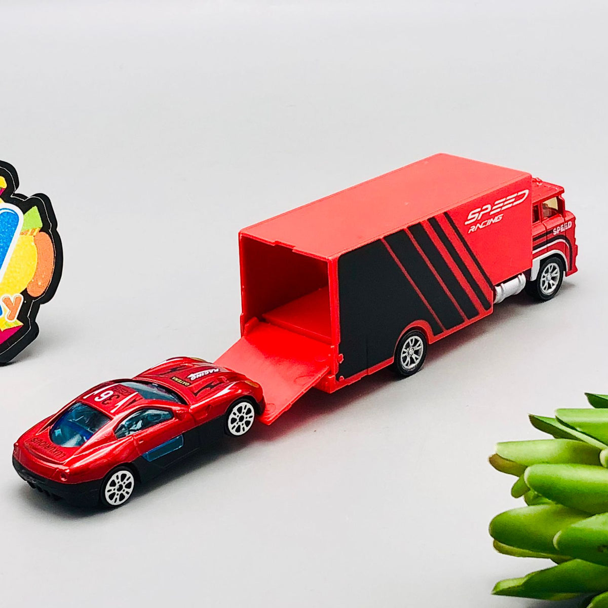 Hot Wheel Diecast Car With Trailer - 6Pcs