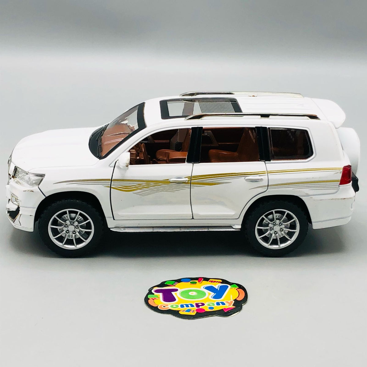 Diecast 1:24 Land Cruiser Prado Without Box - Minor Fault