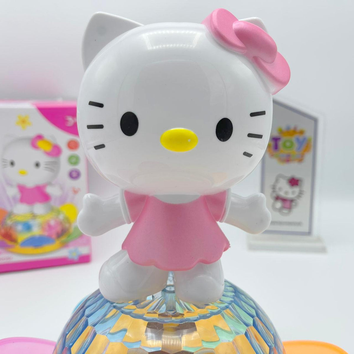 Hello Kitty - 3D Lights & Rotation