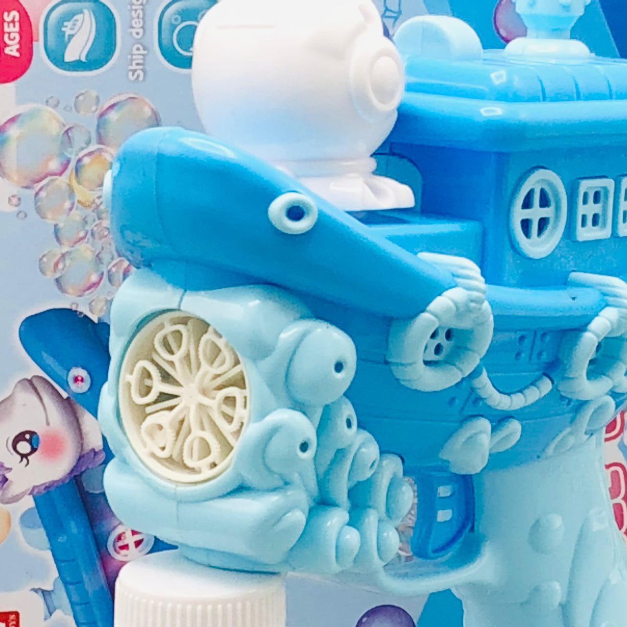 6 Holes Cute Spaceship Themed Colorful Bubble Gun