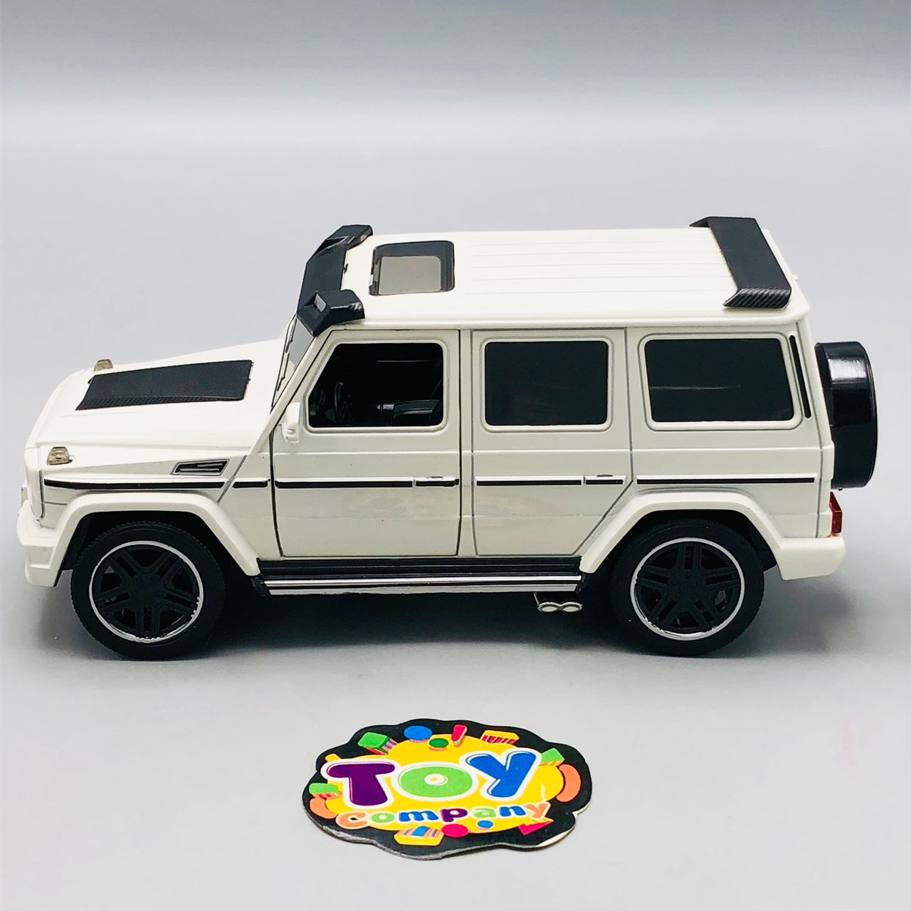 1:24 Diecast Mercedes Brabus Model